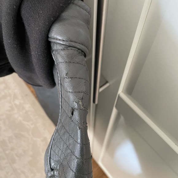 Men’s Urban Republic Leather Faux with Hoodies size S - Picture 7 of 7